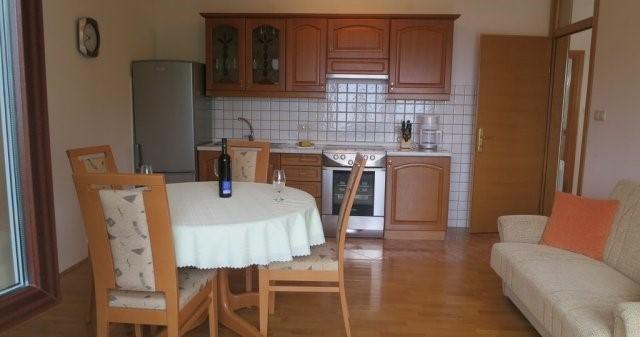 Apartmani Slavica Malinska Eksteriør billede